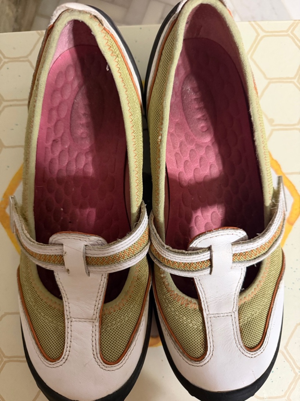Privo by Clark’s Women’s Casual Mary Jane Slip-On Shoes in Light Green and Pink